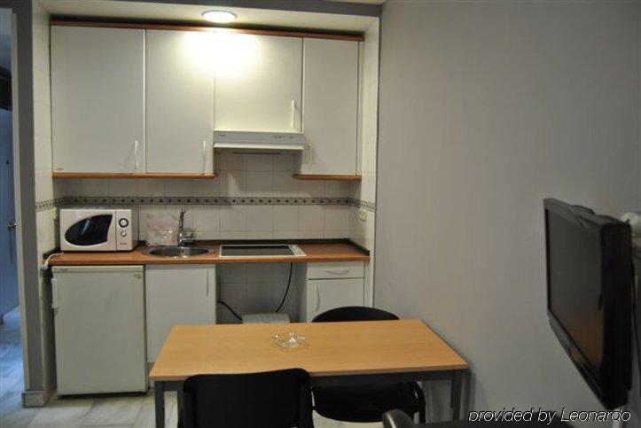 11Th Principe By Splendom Suites Мадрид Стая снимка